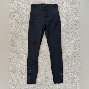 Lululemon Fast & Free Leggings / Size 4 / Black / 23 Legnth